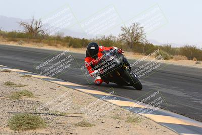 media/Apr-10-2022-SoCal Trackdays (Sun) [[f104b12566]]/Turn 3 Inside (1150am)/